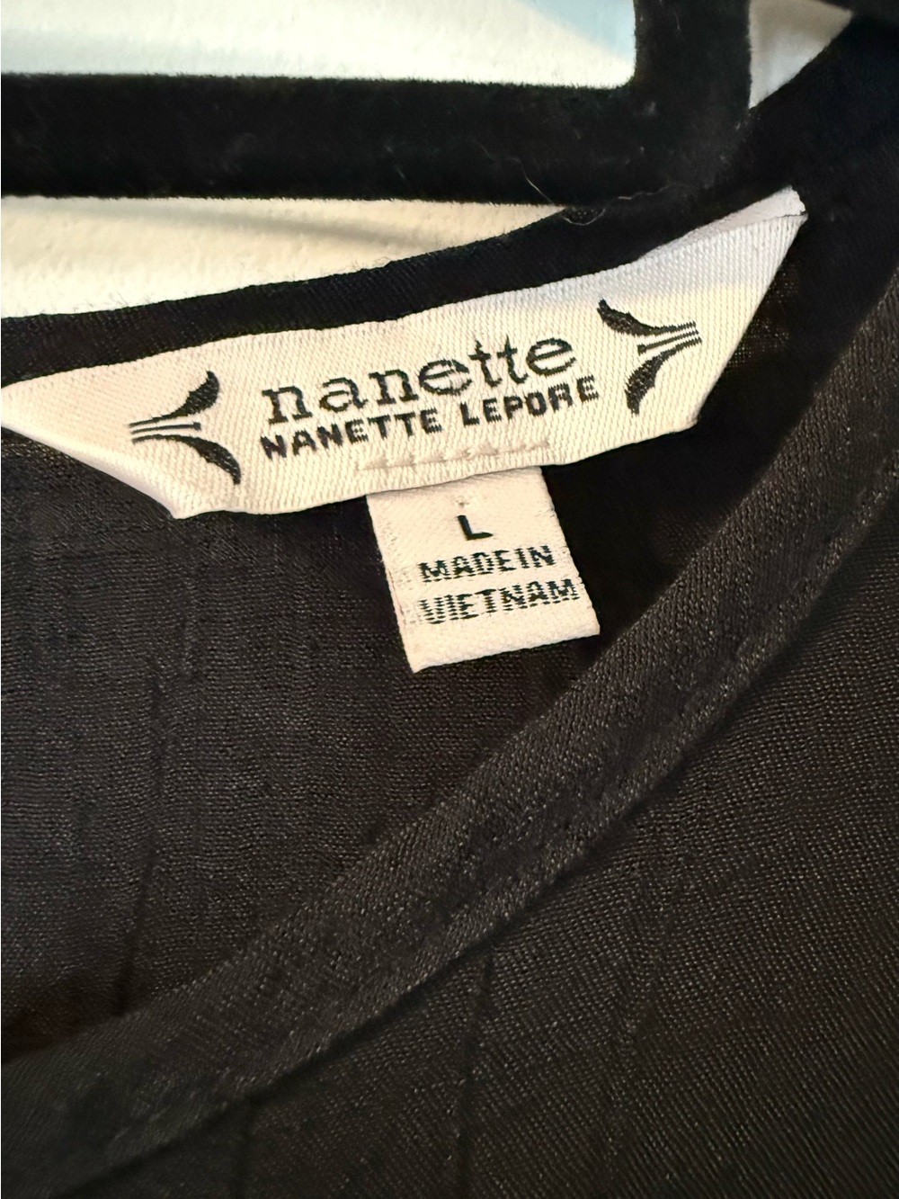 Nanette Lepore Black Sleeveless Top NWT - Picture 2 of 5